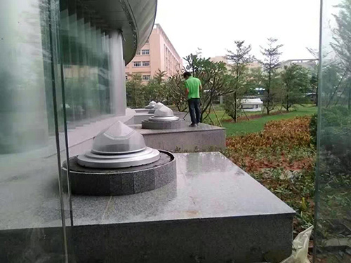 無電照明系統室外采光裝置